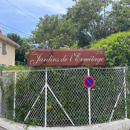 Apartment A Spot Of Quietness At 200 M From Salis Antibes